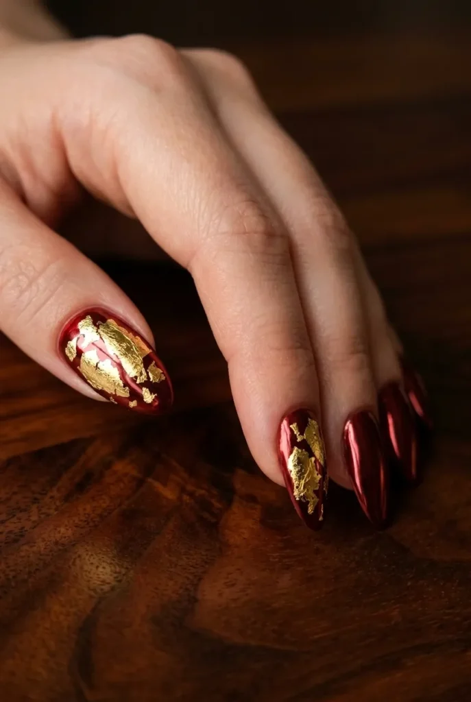 Hand-painted gold leaf detail