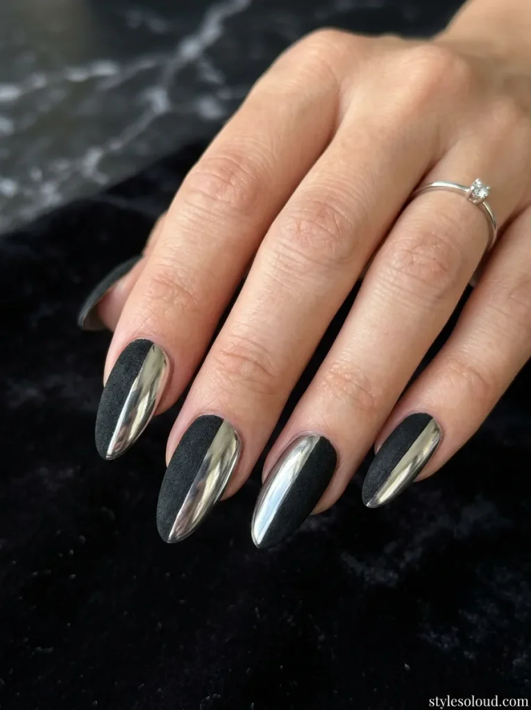  Matte Black & High-Gloss Chrome Split