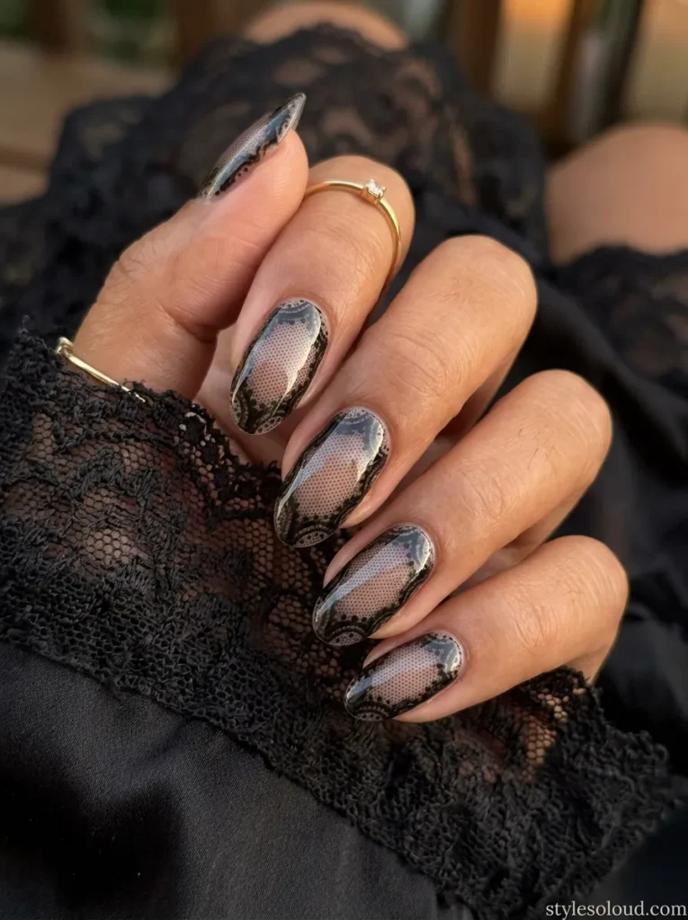Sheer Black Tights Mesh with Scalloped Lace Borders