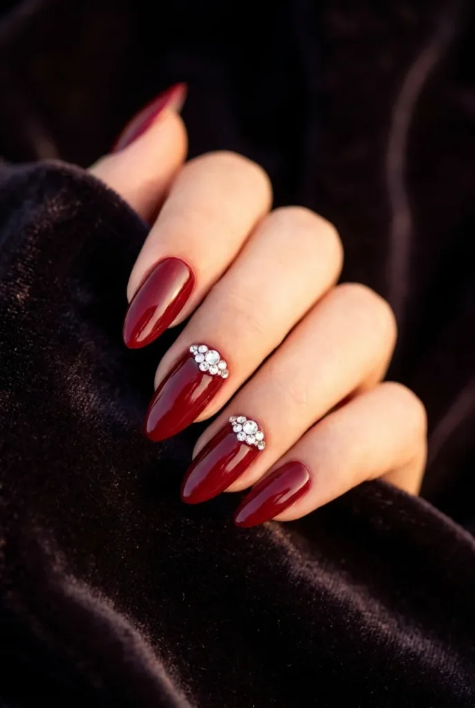 Tiny rhinestone clusters