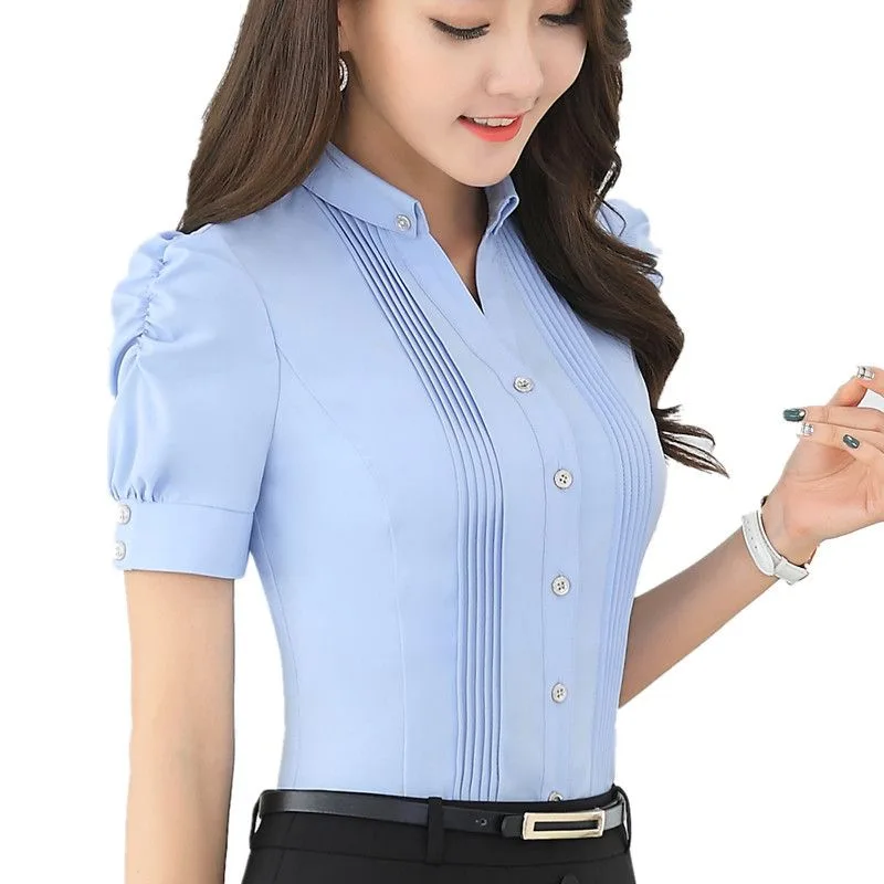 Best for big bust: blue button down shirt