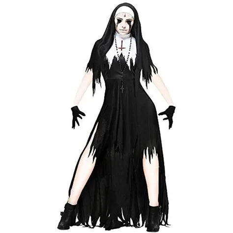 Halloween costume for women: The Nun black habit dress