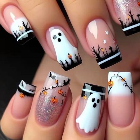 Halloween wedding nails: short square with ghosts