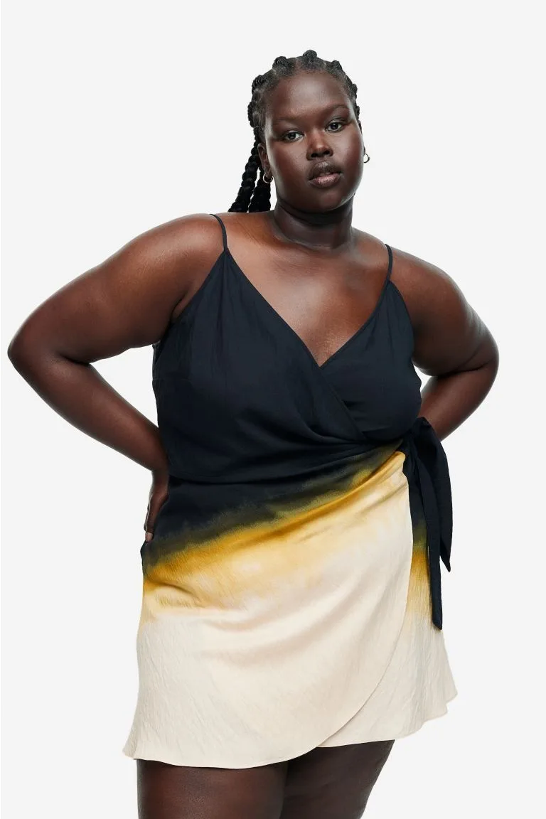 Black wrap top, plus size Black woman
