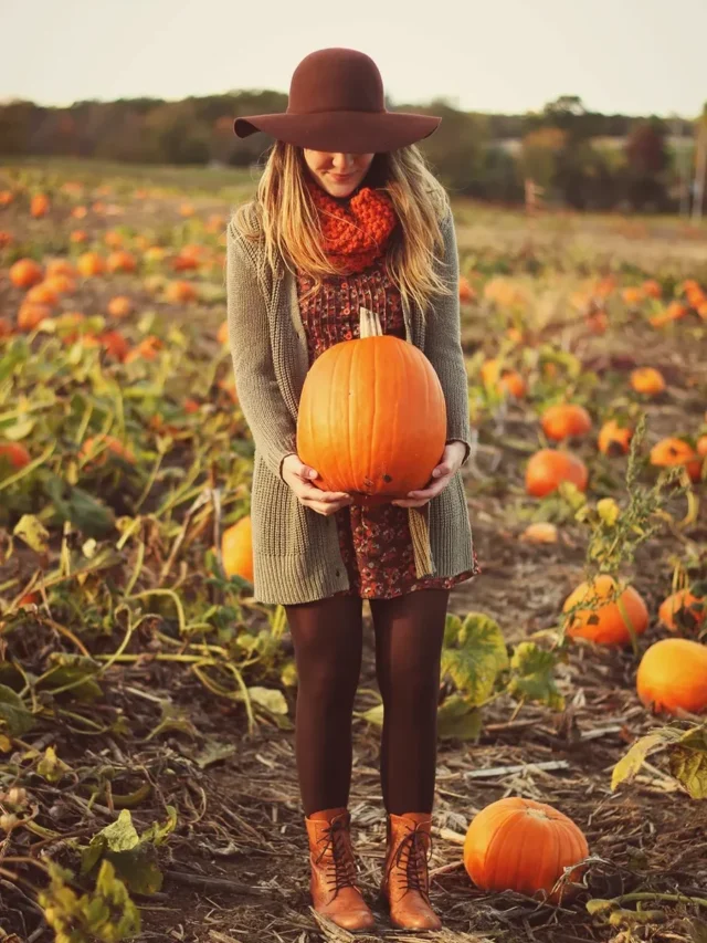 29 Pumpkin Patch Outfit Ideas for Women Over 30 That Take the Guesswork Out of Fall