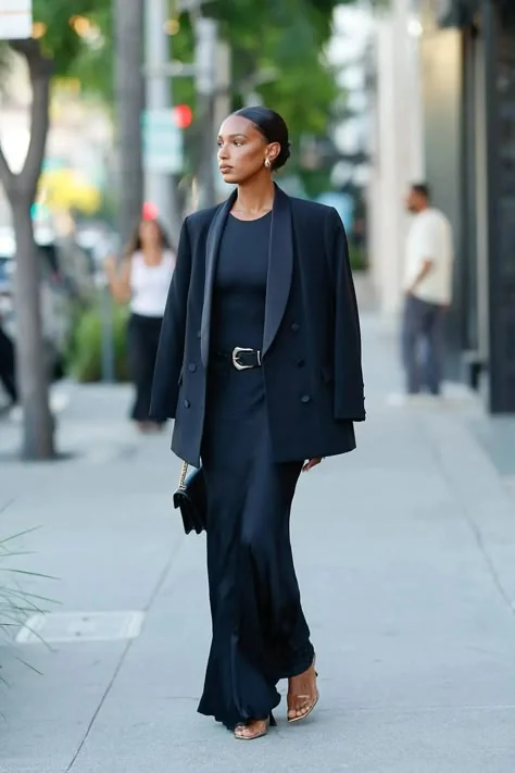 Elegant thanksgiving outfit: black blazer over black dress with thin belt