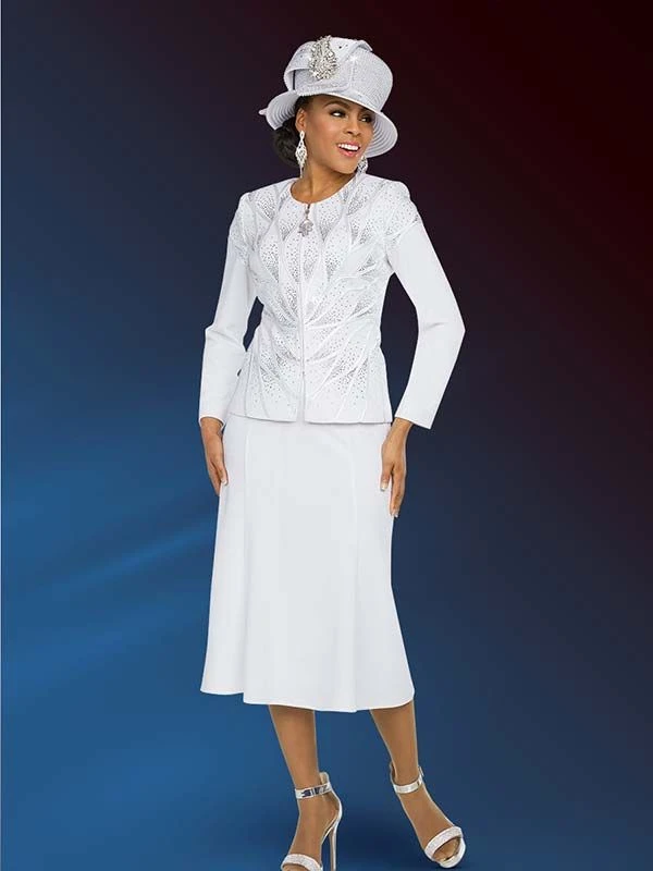 Veterans Day outfit for Black women in their 50s: all white skirt suit with matching hat